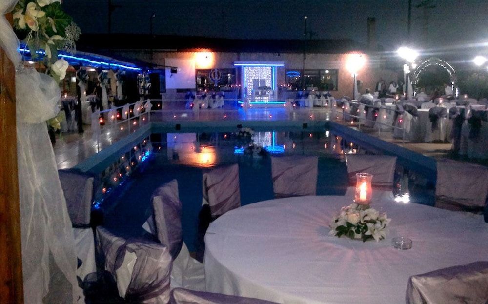 meeting & event spaces