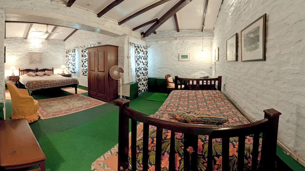 Sumisid Lodge