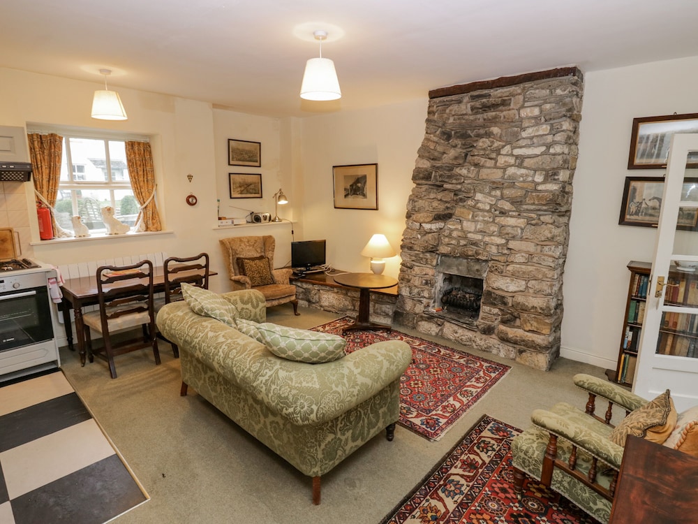 Longlands Groom's Quarters