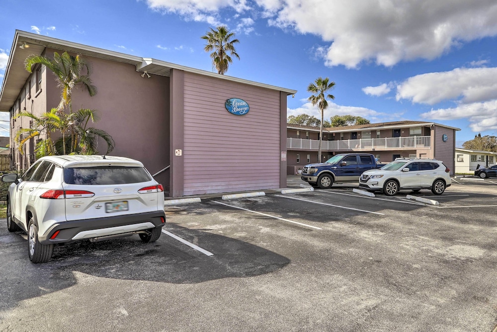 Pet-friendly Cape Canaveral Condo Near Beach! view 4