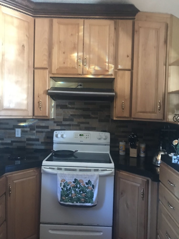 Ensenada Vacations - Monica's Private Vacation Home - Property Image 12