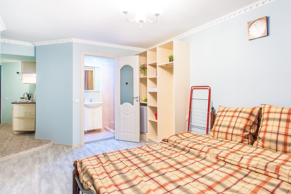 Apartments near the Neva river view 3