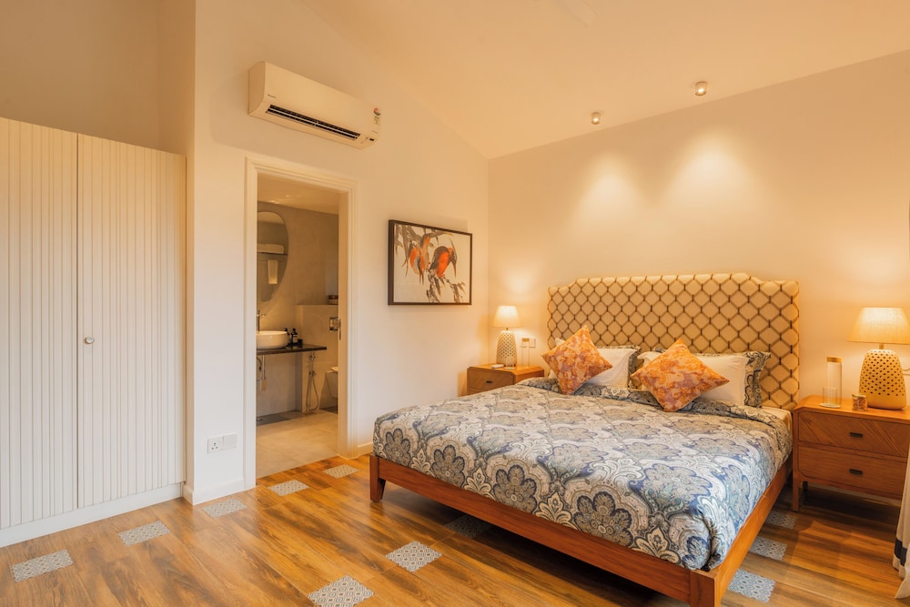 ELIVAAS Kensho Hibiscus 3BHK Villa