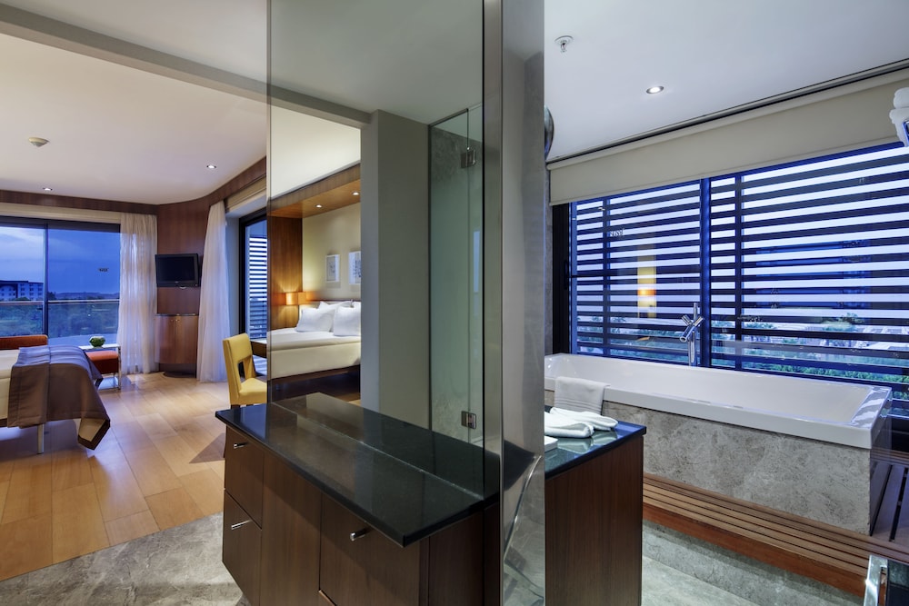 Tui Blue Side- All Inclusive