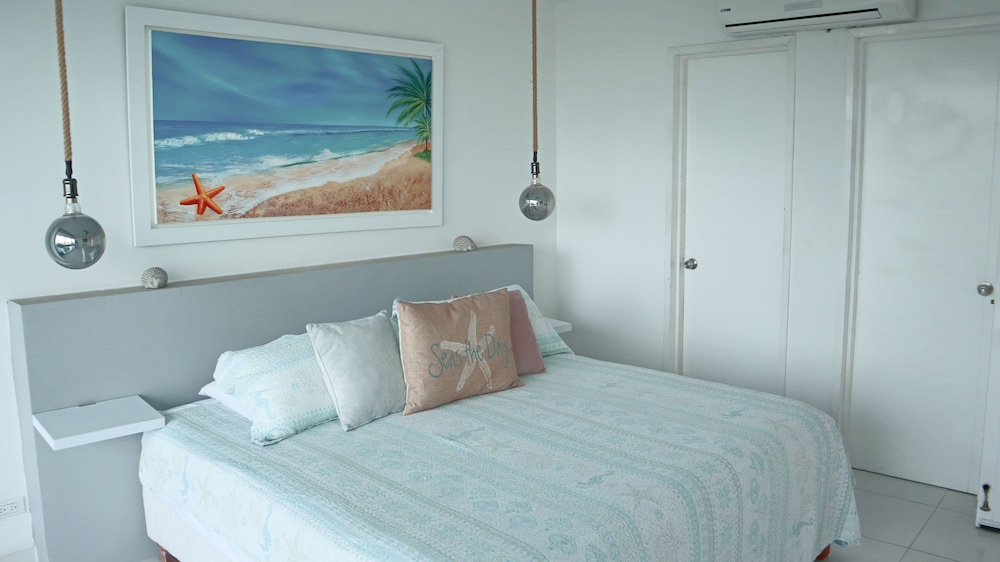 1M3-4 APARTAMENTO CERCA AL MAR CON WIFI view 2