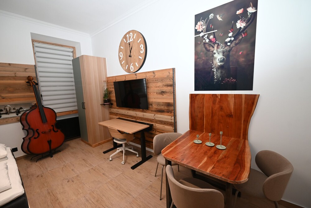 VIP Top 19 in Viena With 1 Bedrooms and 1 Bathrooms