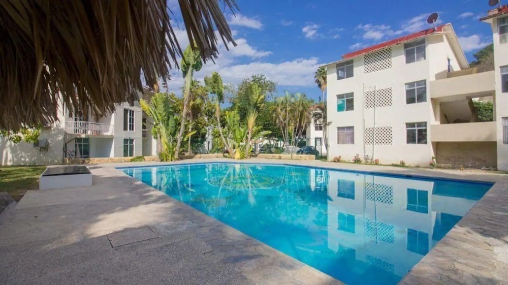 CONDO MIR  BY TRVL2HM - Property Image 12