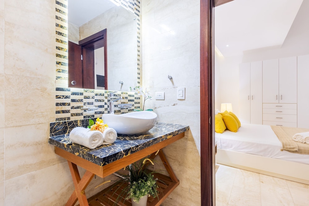 Villa Desiree 5BR Cocotal Luxury Villa Pool Maid