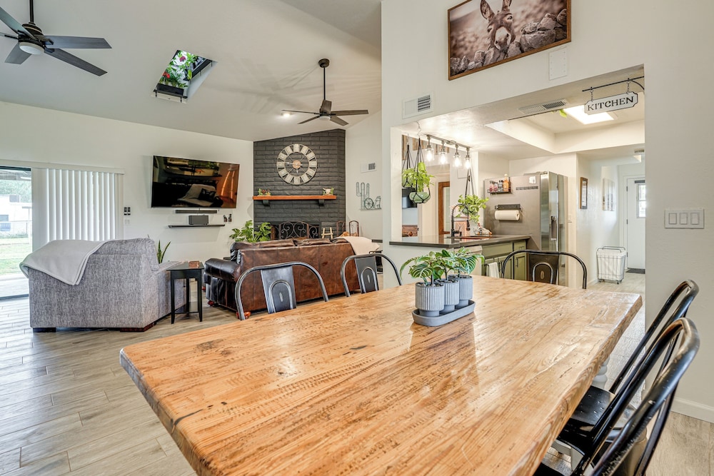 Family Home on > 2 Acres w/ Stables in Gilbert!