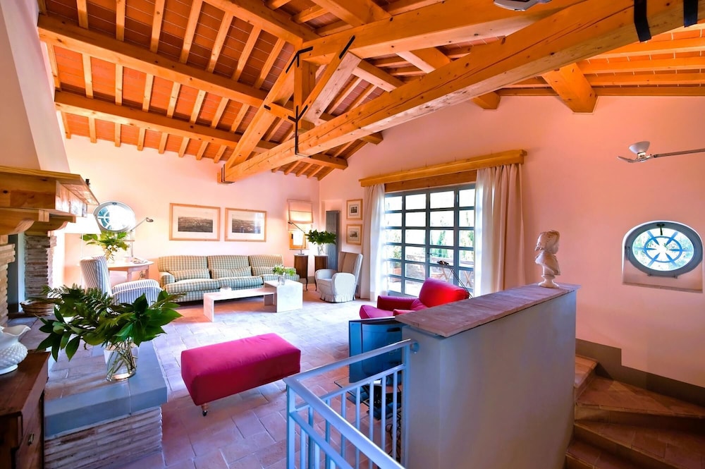 Villa Leccino in Most Exclusive Borgo in Tuscany