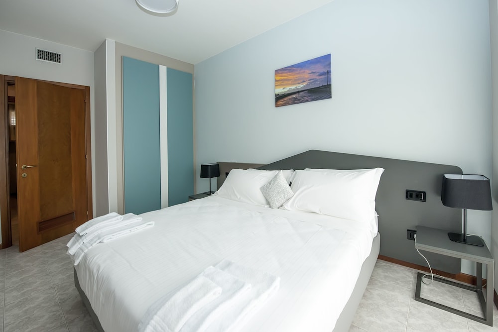 Suites Marilia Apartments