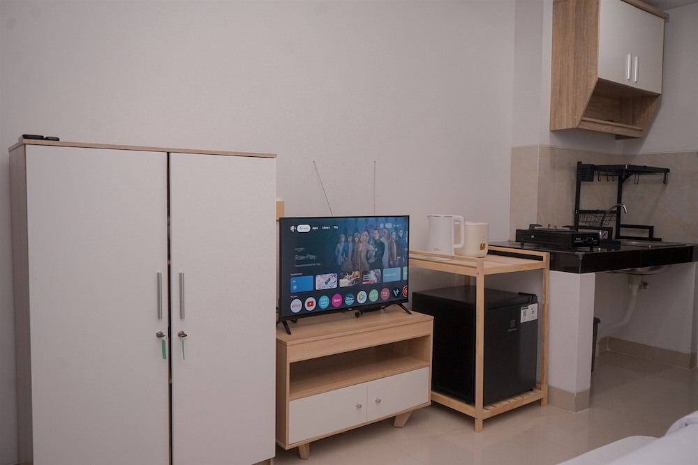 Cozy And Warm Studio At Serpong Garden Apartment