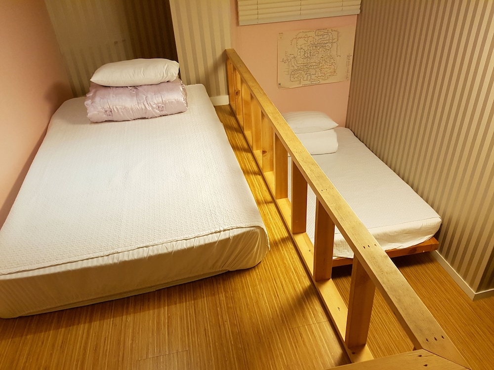 Mama Guest House