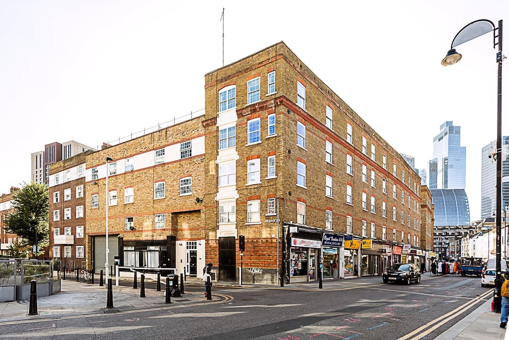 Stylish East London Flat Near Spitalfields Market
