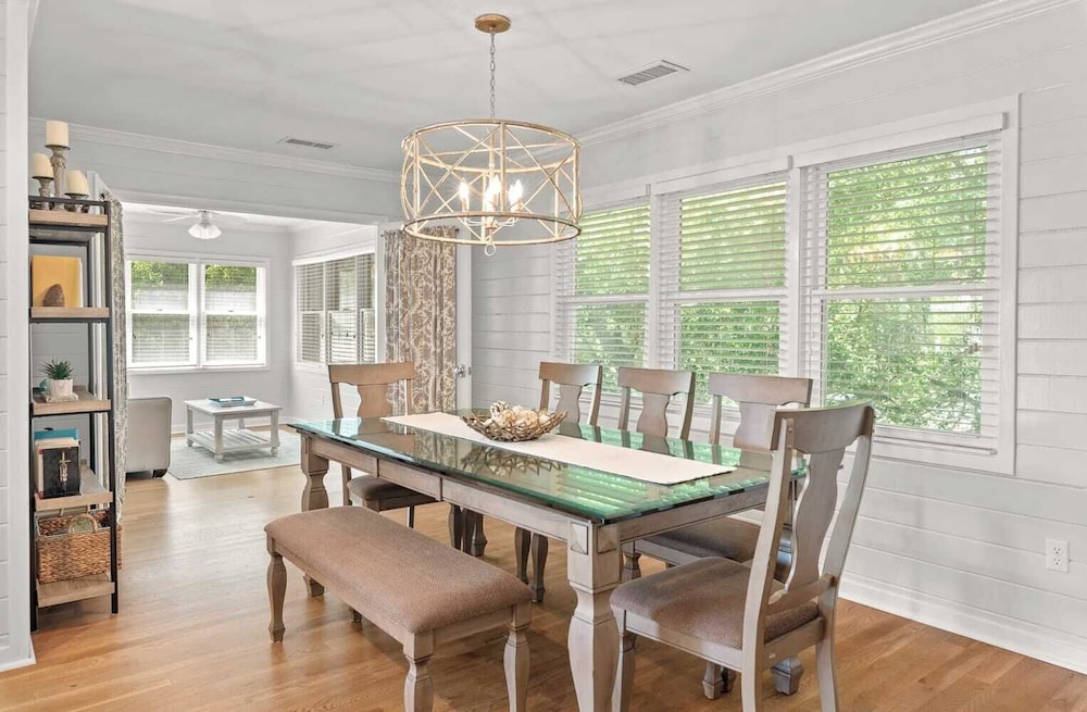 Steps to Beach & Pool Screened Porch Pelican Bay 45 at Wild Dunes Resort