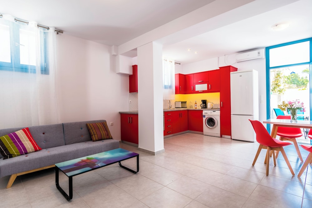 ADELPHI APARTMENTS