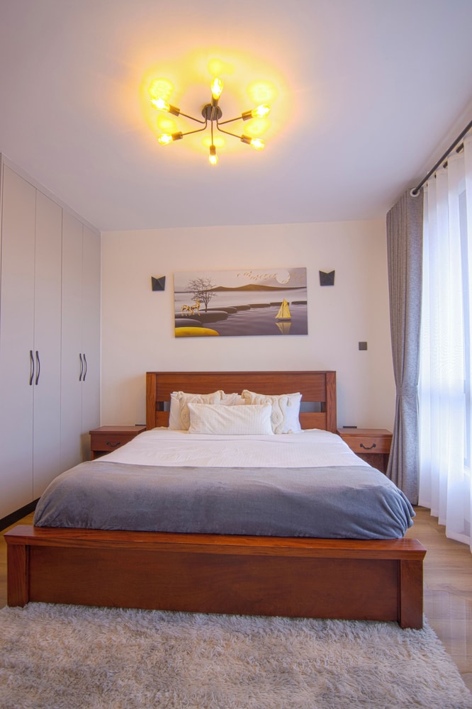 Lux Suites Impala House Naivasha