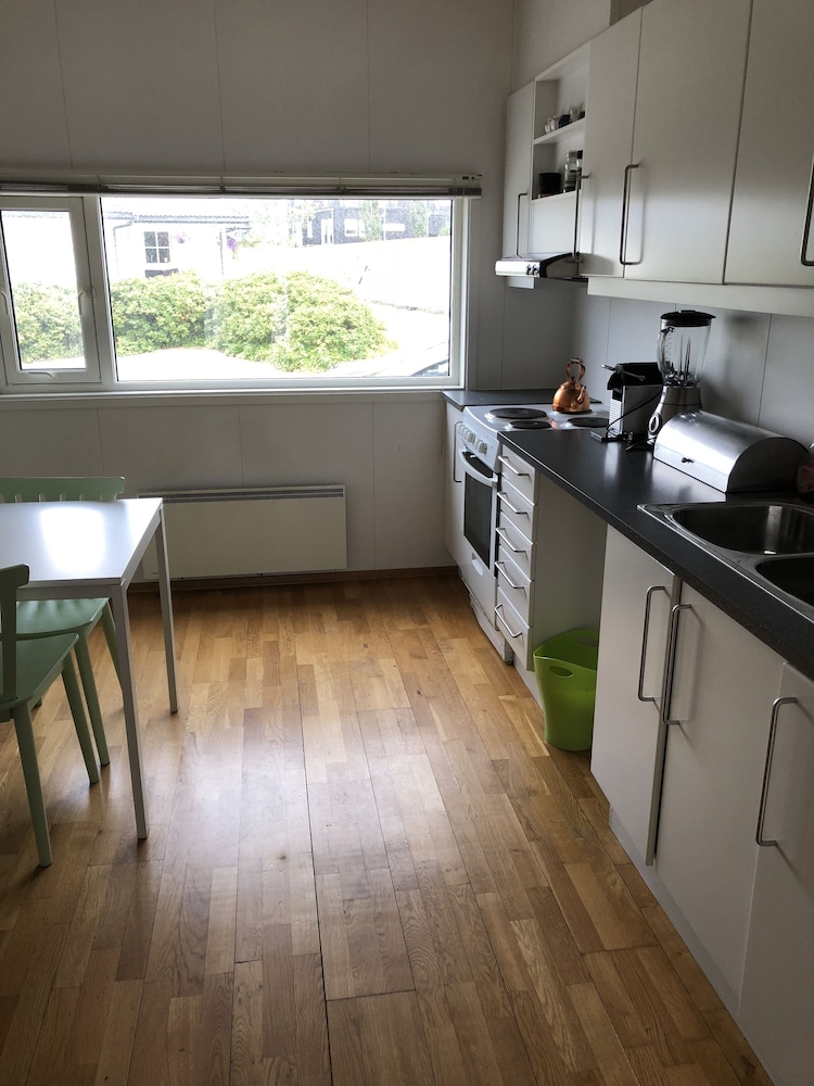 Gauk Apartments E39 view 4