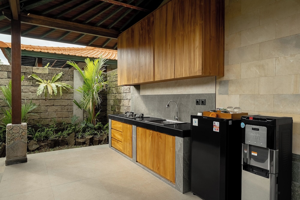 Agrapana Ubud Villa