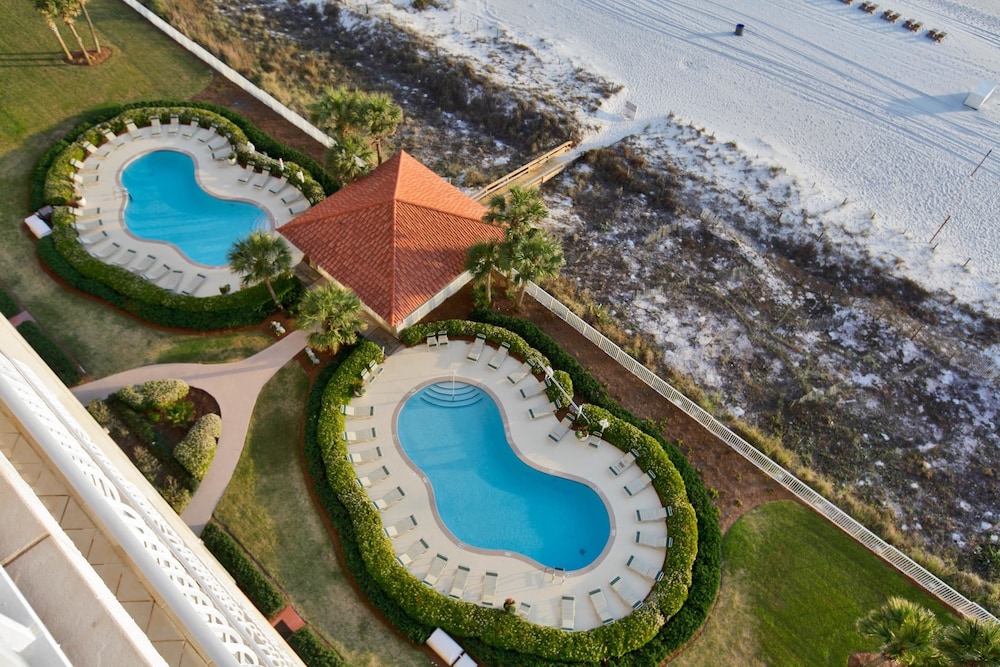 Coral Reef Beach Resort by Panhandle Getaways