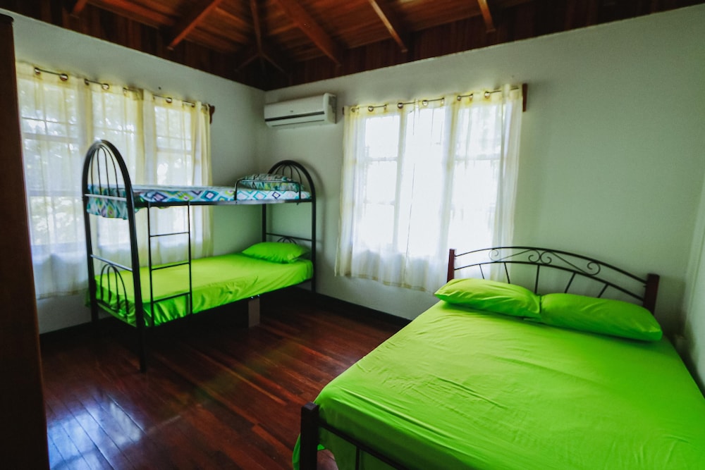 Casa Naranjito view 2