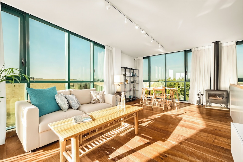 Caesarea Sea Elegant Stay by Sea N' Rent