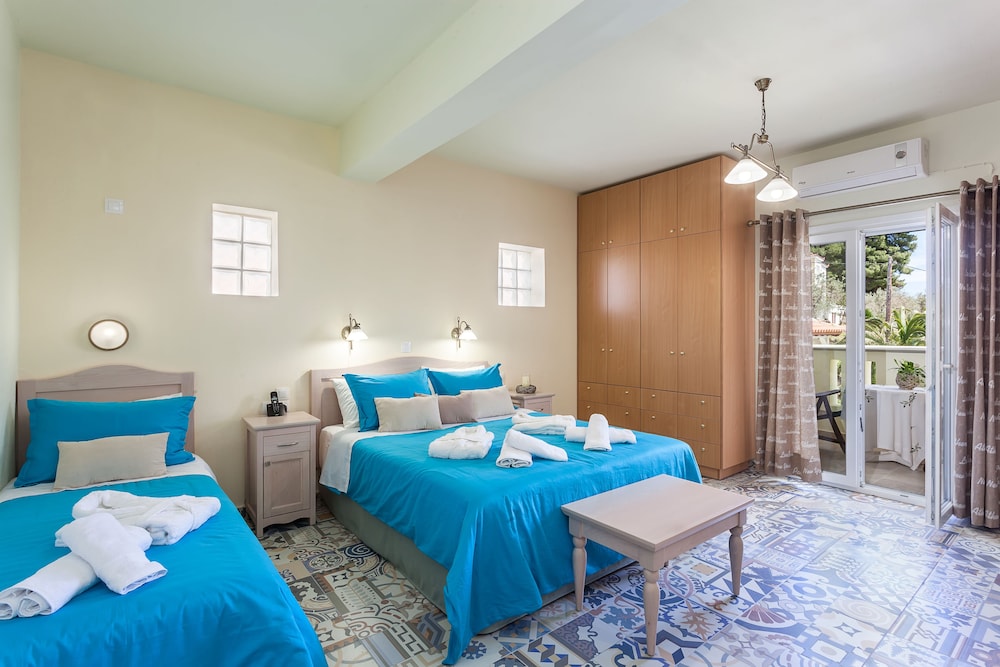 Stafylos Suites Boutique Hotel