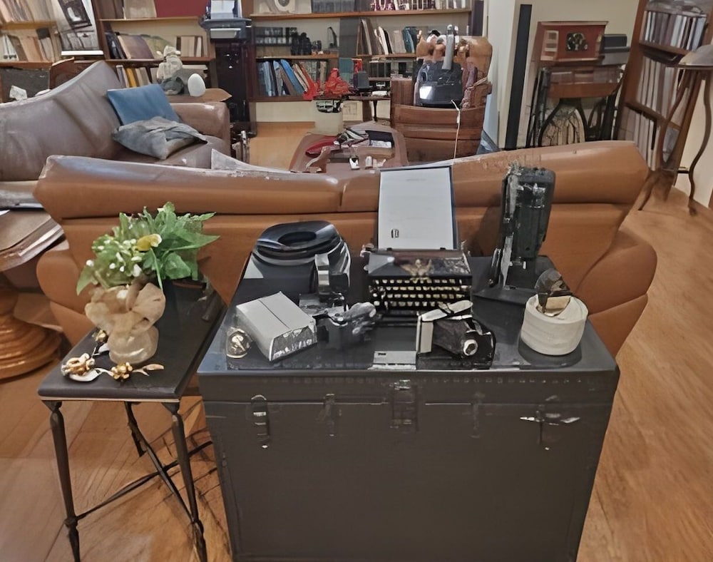 THE WRITERS HOUSE