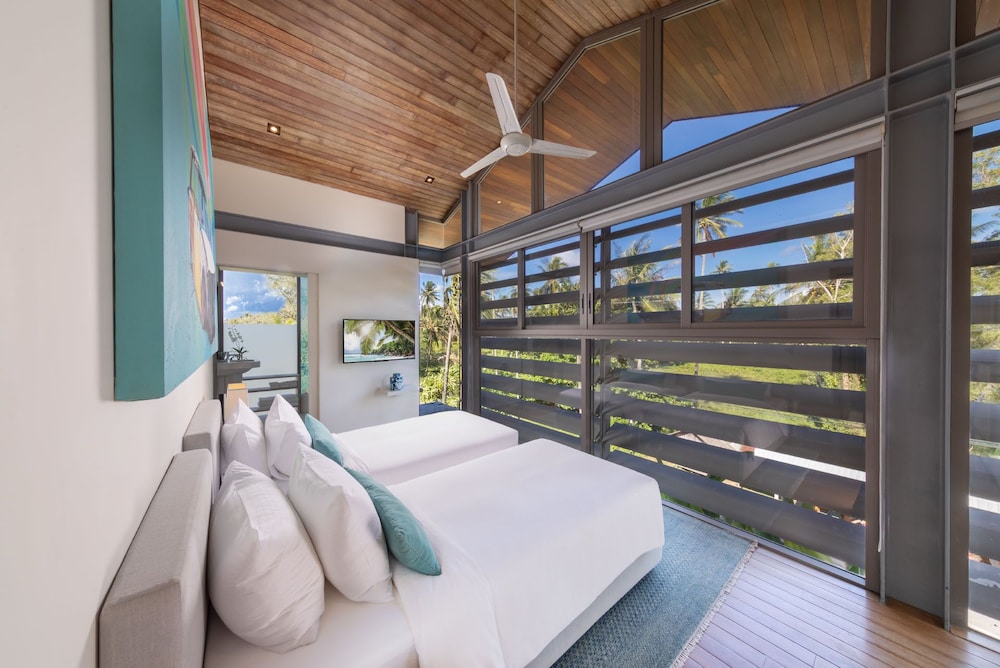 Villa Aqua