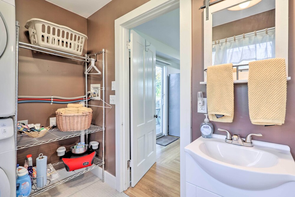 Cozy Historic Wakefield Home Close to Beaches - Property Image 17