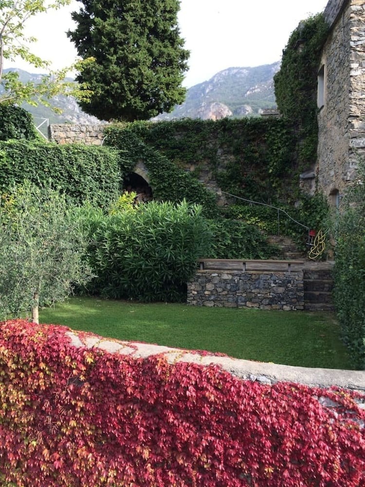 La Scala Within a Stunning 13th Century Setting view 5