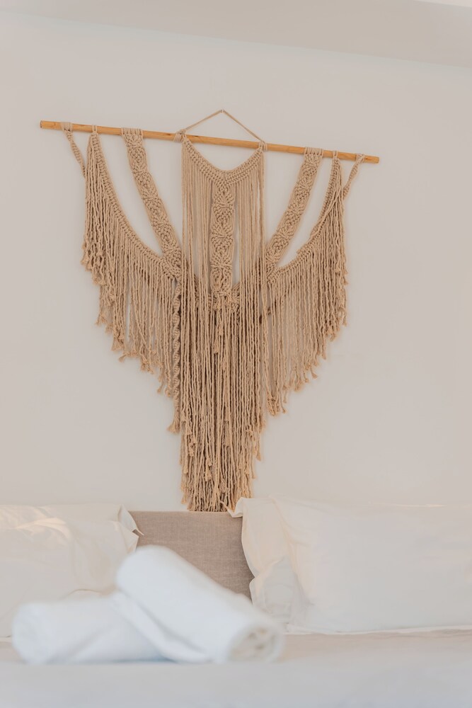 Oliving Mykonos Luxury Suites