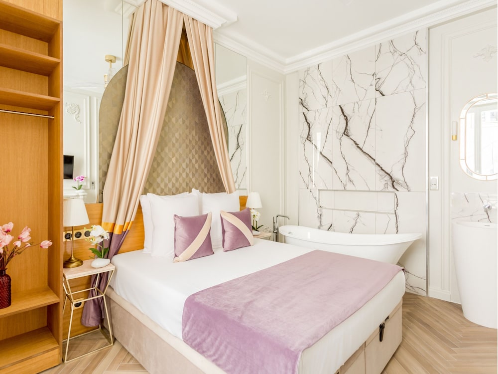 Merveil Luxury Suites - Opera - Volney I-II