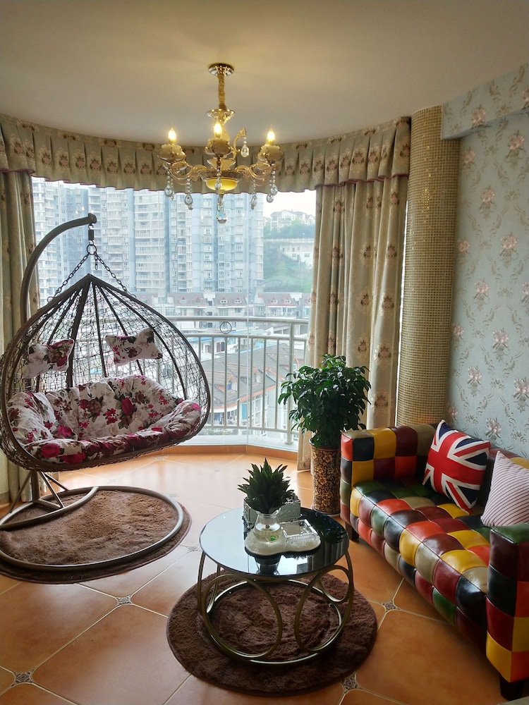 Yuanhang Apartment Jiangbei Airport