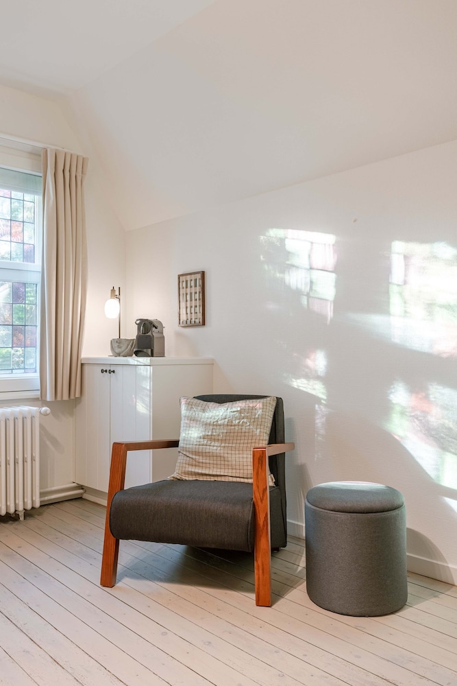 Charming Characterful Double Room in City Center