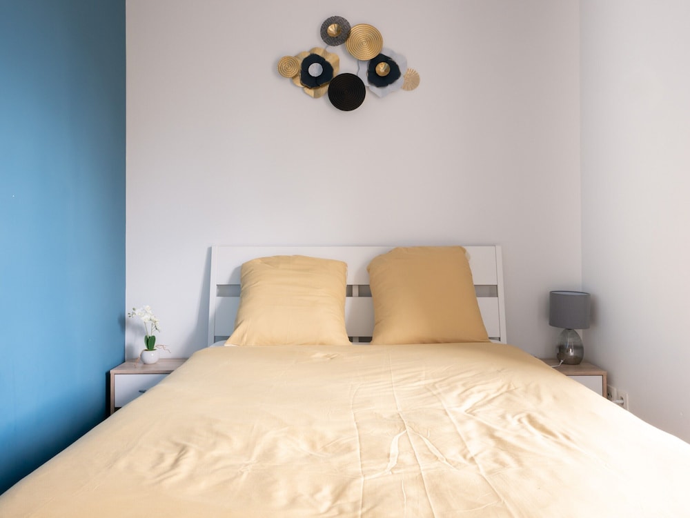 Apartment in Le Mans Near City Center
