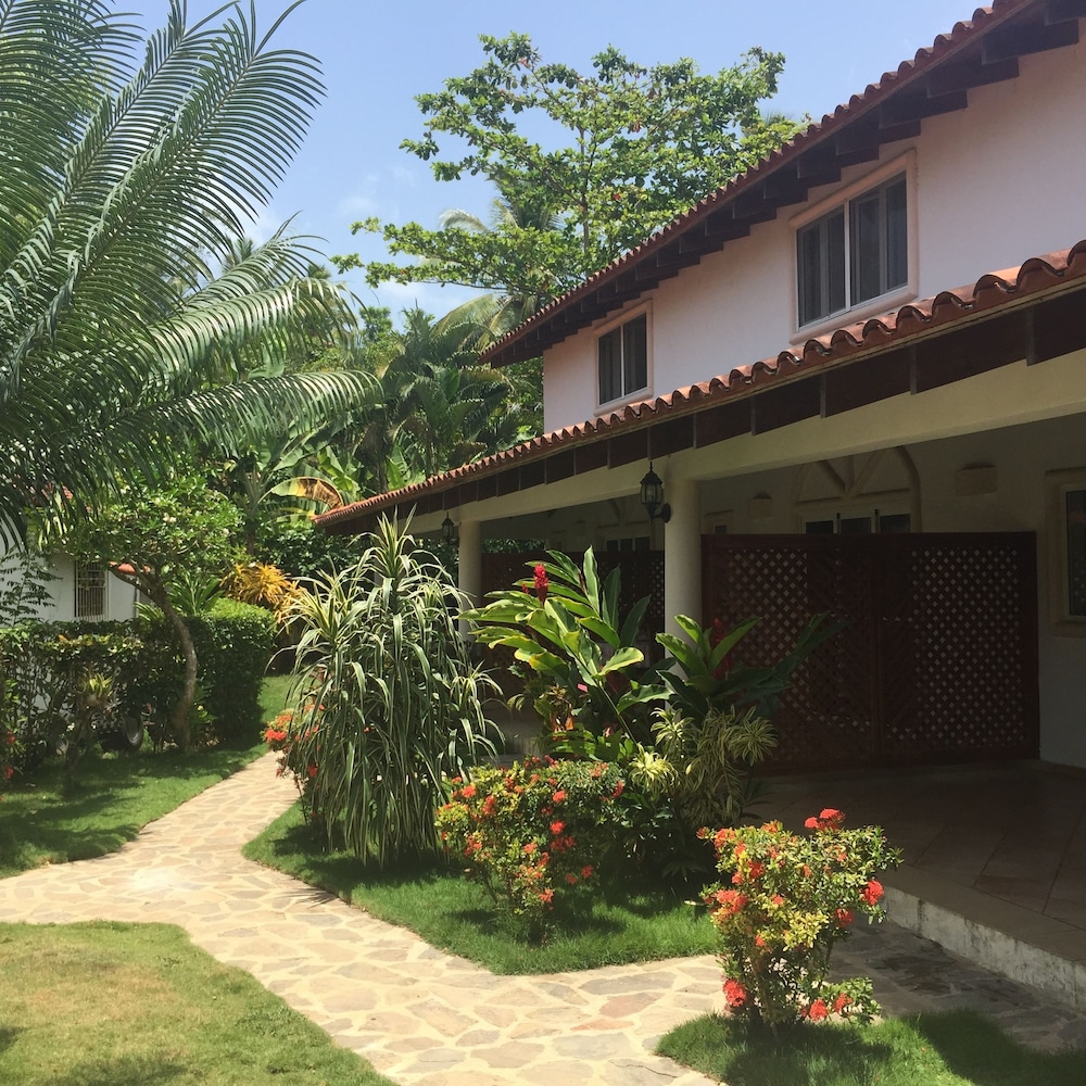 Kanesh Villas
