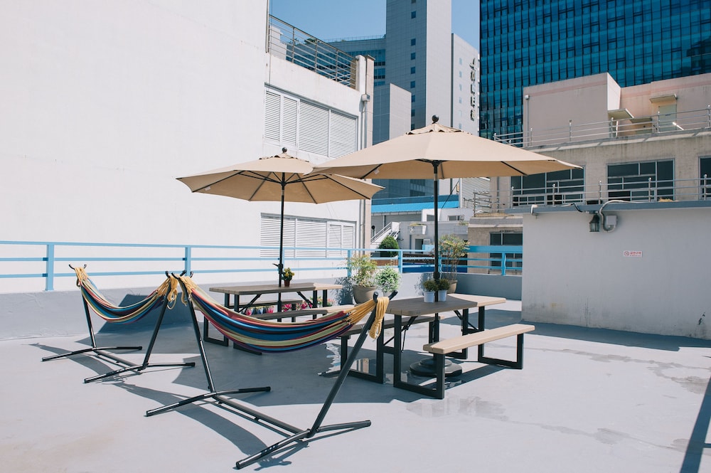 We Guest House - Hostel
