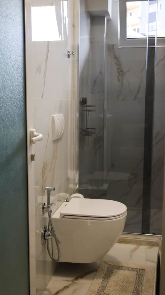 Kron s Apartment in Shkod r