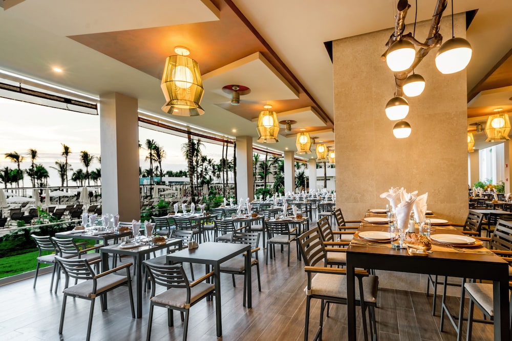 Puerto Vallarta Vacations - Hotel Riu Vallarta - All Inclusive - Property Image 41