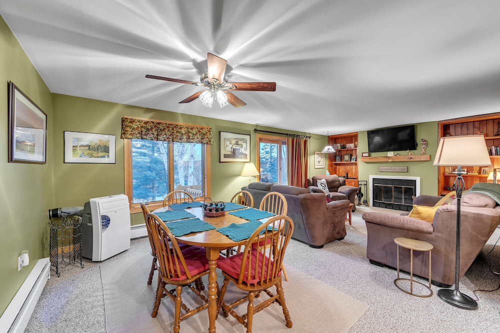Otter Slide 78i - A Cozy Mountain Retreat 2 Bedroom Townhouse by The Summit at Gore Mountain