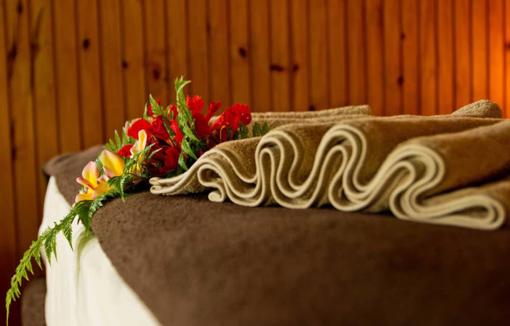 Waidroka Bay Resort