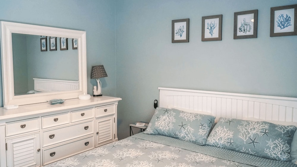 Shell Yeah by Avantstay Seagrove Pet-friendly Private Pool