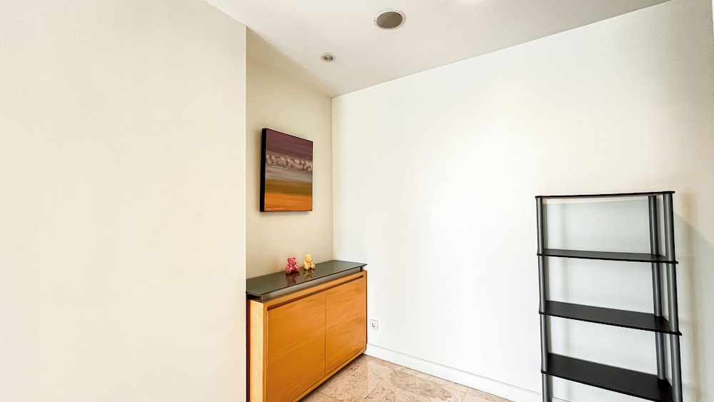 Contemporary Minimalist 2Br Apartment At Somerset Berlian Kebayoran Lama