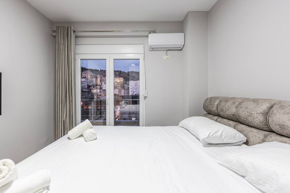 Seaview Apartment in the Heart of Saranda