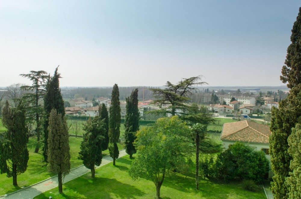 Villa Dragoni