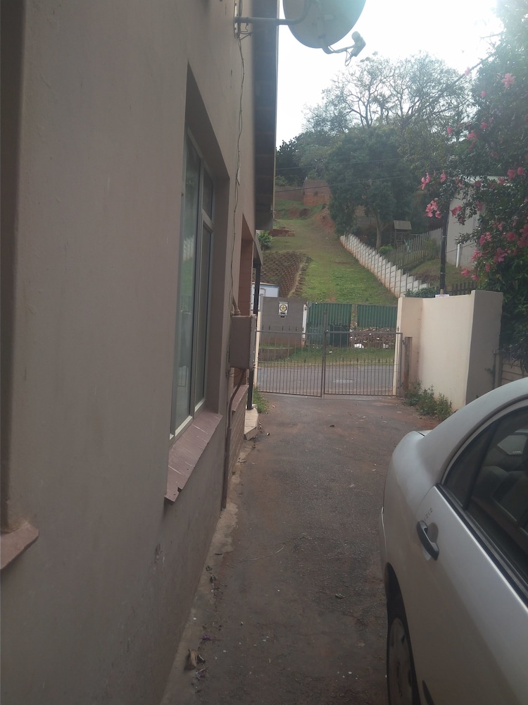 JimmyLuh Guesthouse