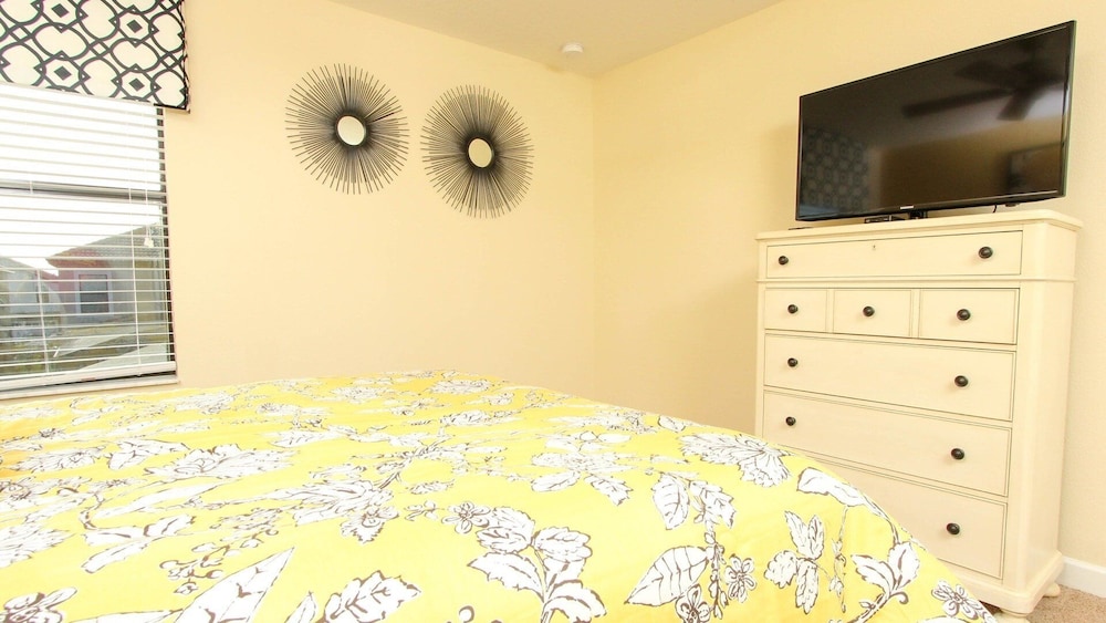 Championsgate Resort 7 Bedroom Home with Pool 7 Home