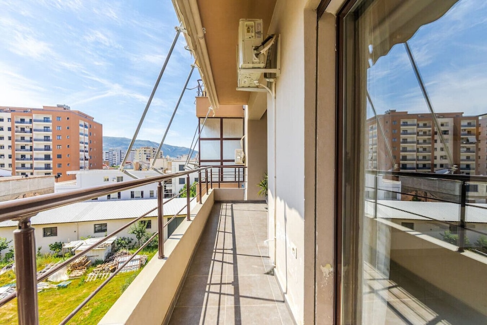 Milk Coffee Apartment
