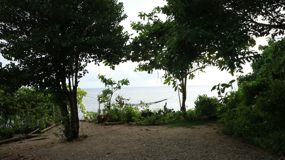 Hambilica Ecolodge